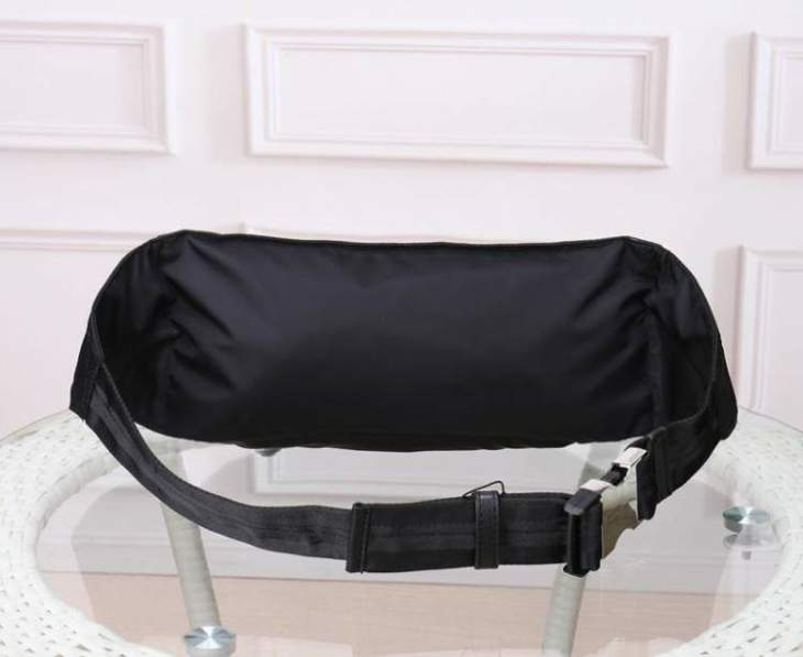 Picture of Prada Mens Bags _SKUfw238758488fw